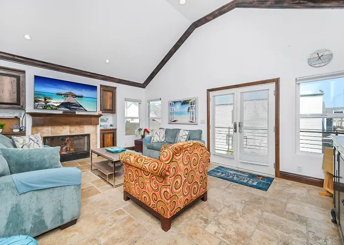 3 Bedroom Luxury Home Steps To Balboa Fun Zone